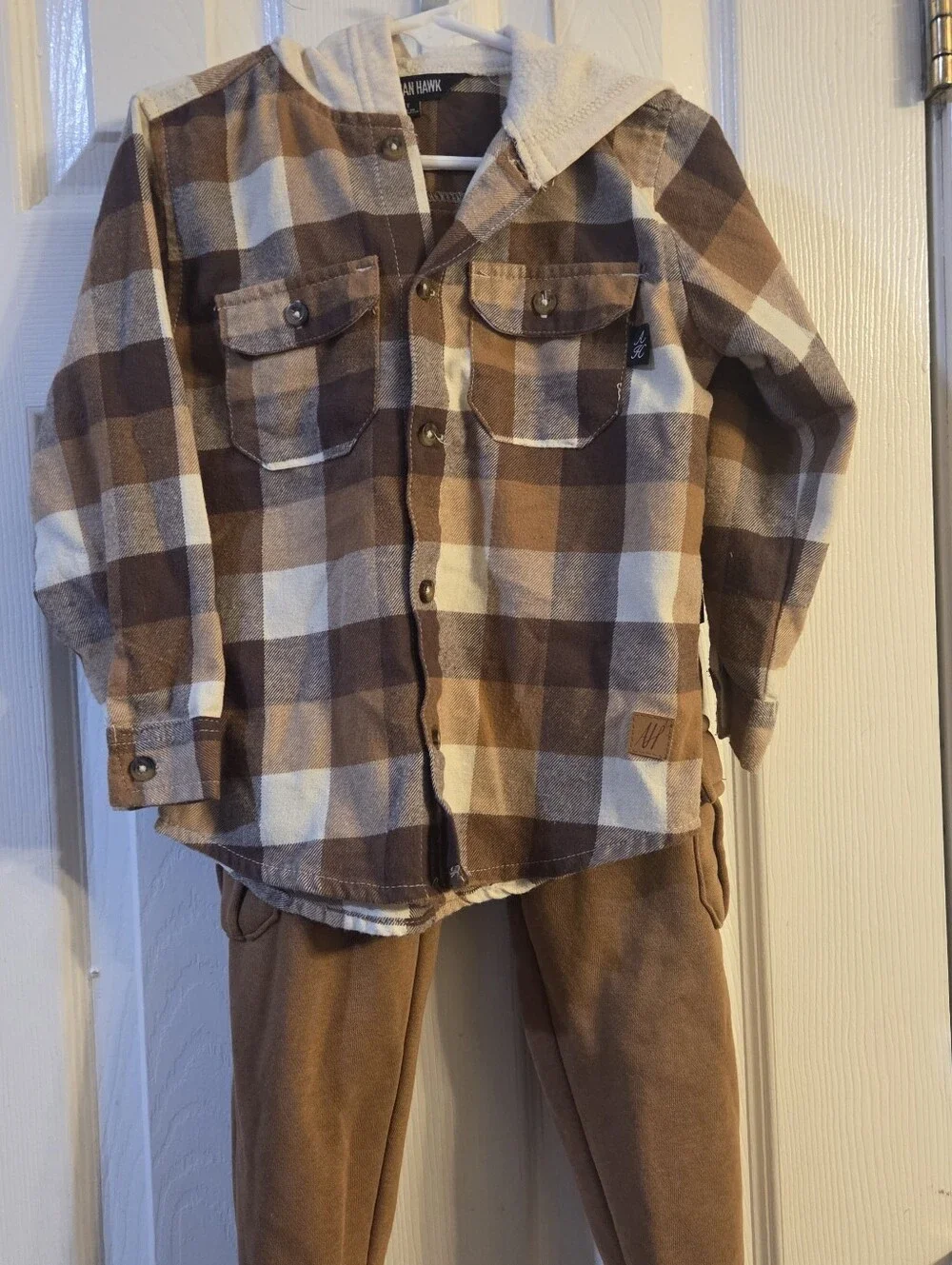 NWOT American Hawk Kids 2-Piece Plaid Hooded Flannel Shirt & Jogger Pants Set 4T